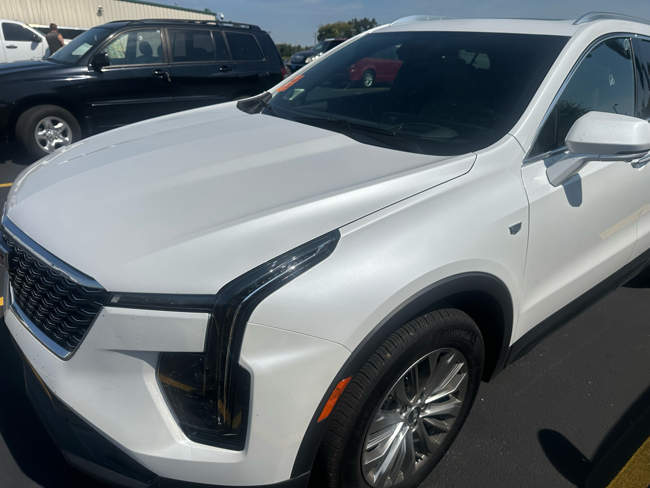 Cadillac XT4 AWD 4dr Premium Luxury 2025 Cadillac XT4 AWD 4dr Premium Luxury 2025