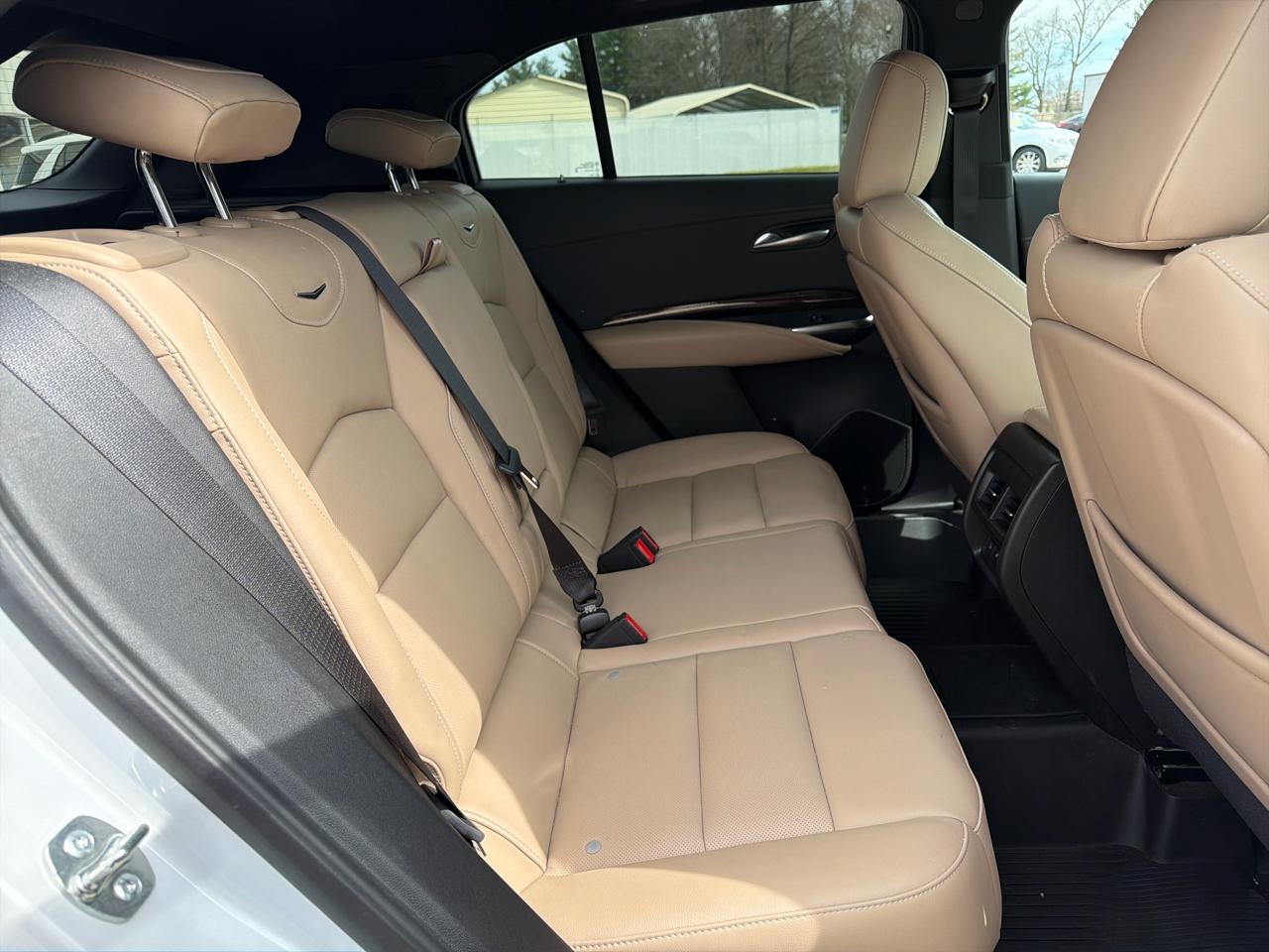 Cadillac XT4 AWD 4dr Premium Luxury 2025