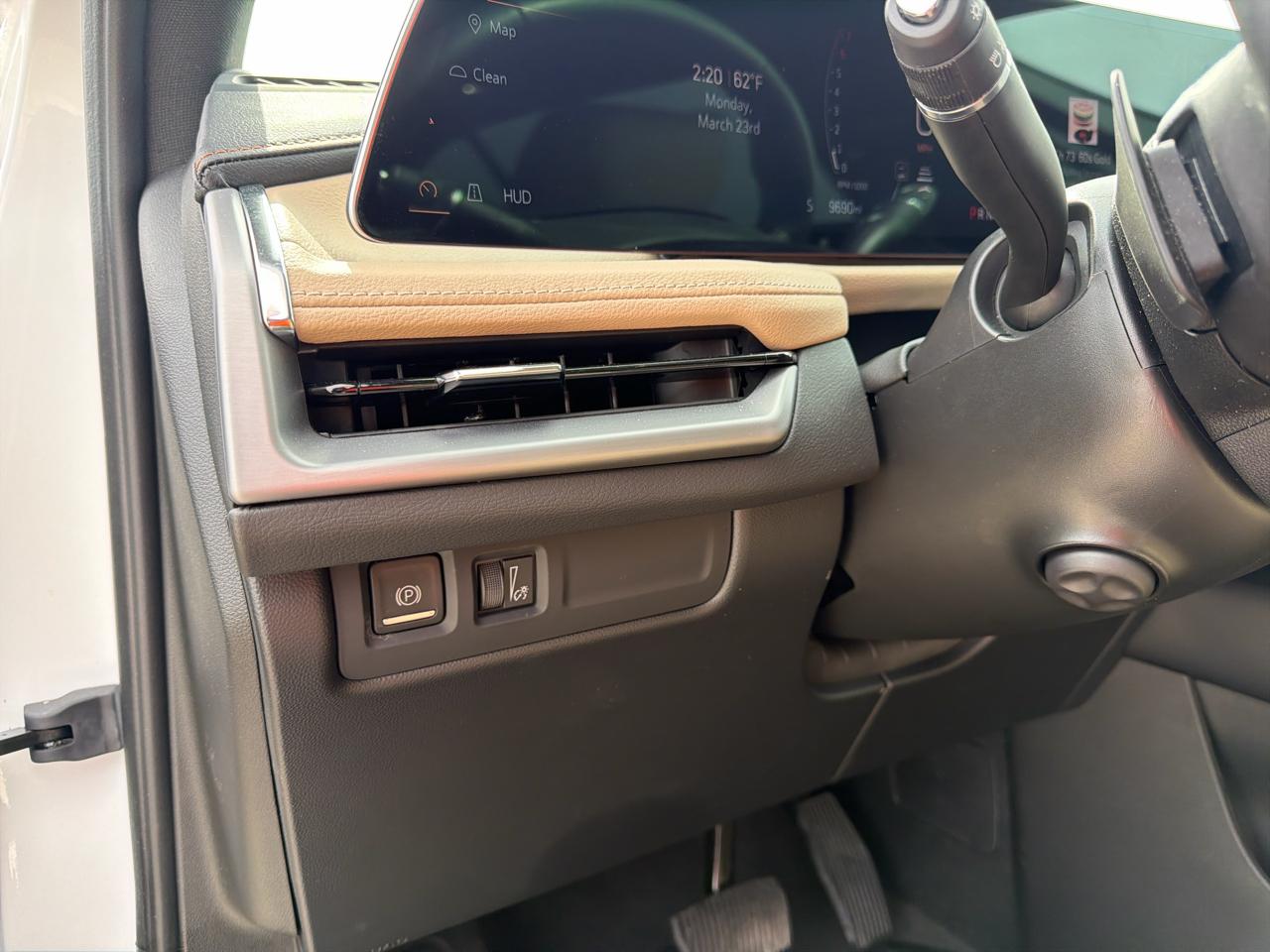 Cadillac XT4 AWD 4dr Premium Luxury 2025