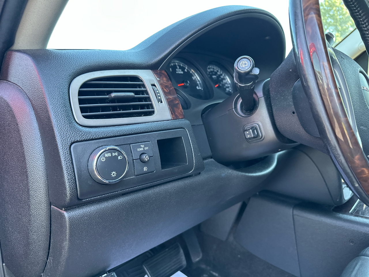 2014 Gmc Yukon XL Denali photo 6