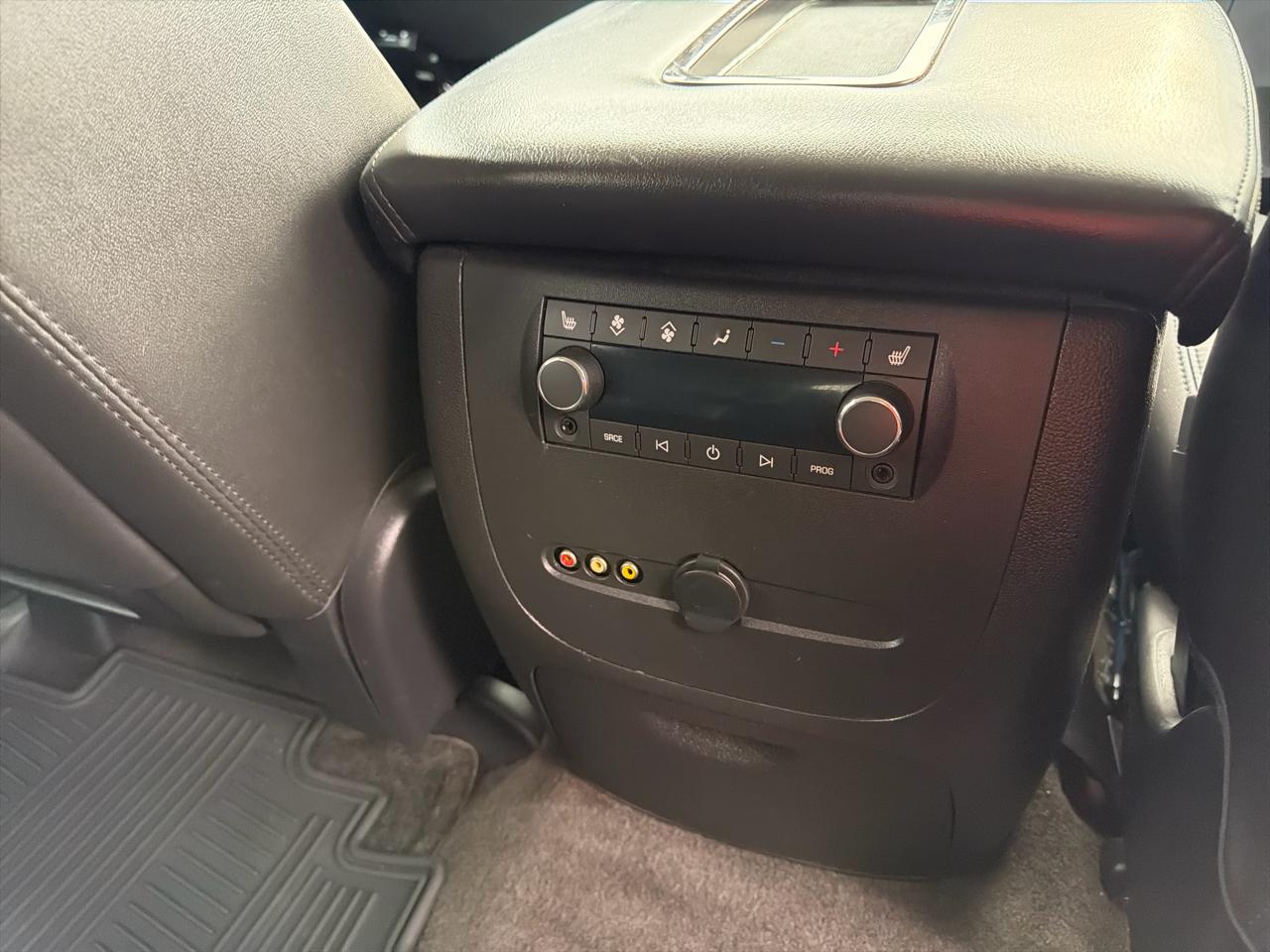 GMC Yukon Denali  2014