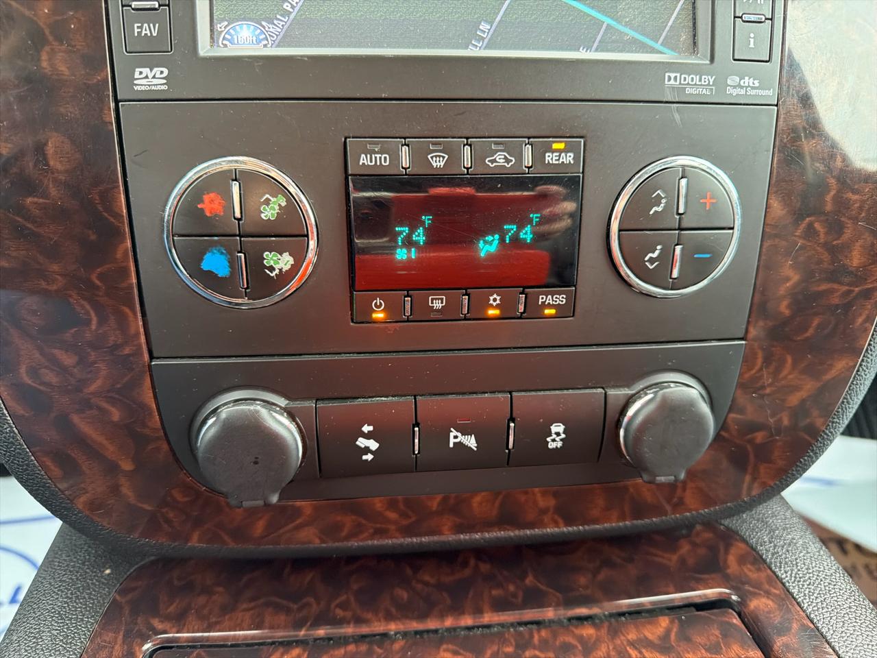 GMC Yukon Denali  2014