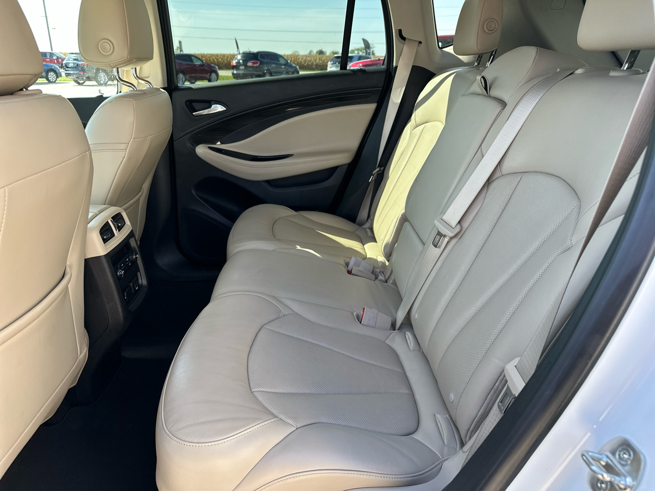 2020 Buick Envision Premium photo 11