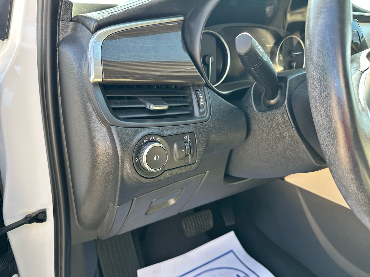 2020 Buick Envision Premium photo 19