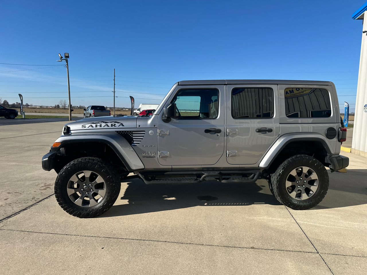 2018 Jeep Wrangler Unlimited Sahara photo 4