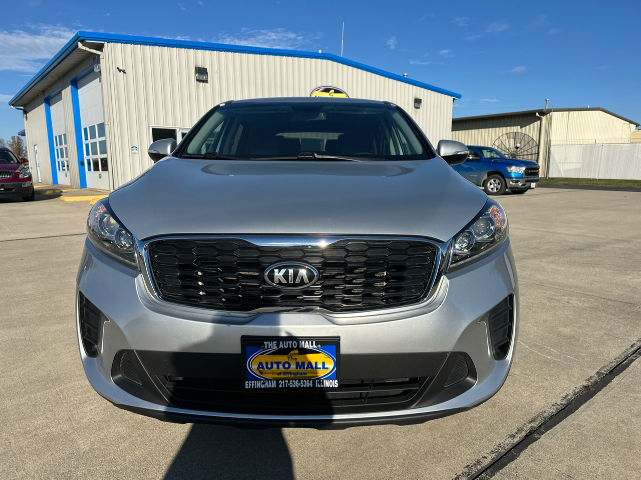 2019 Kia Sorento L photo 2