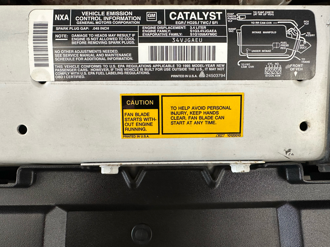 Chevrolet Monte Carlo 2dr Coupe Z34 1995