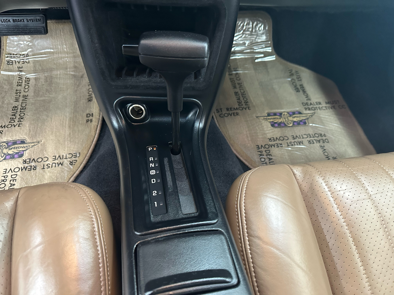 Chevrolet Monte Carlo 2dr Coupe Z34 1995