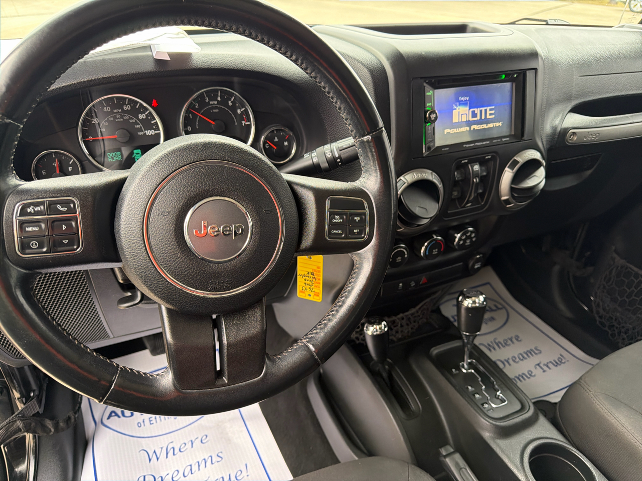 Jeep Wrangler Unlimited 4WD 4dr Sport 2016