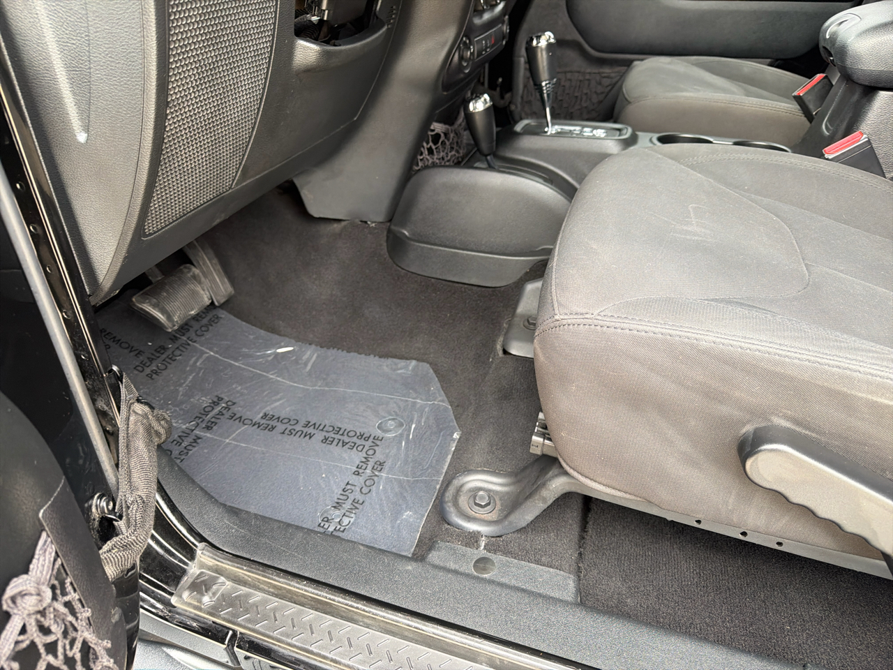 Jeep Wrangler Unlimited 4WD 4dr Sport 2016