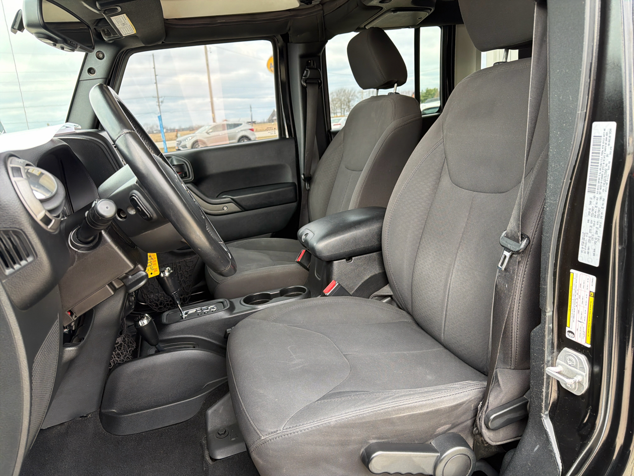 Jeep Wrangler Unlimited 4WD 4dr Sport 2016