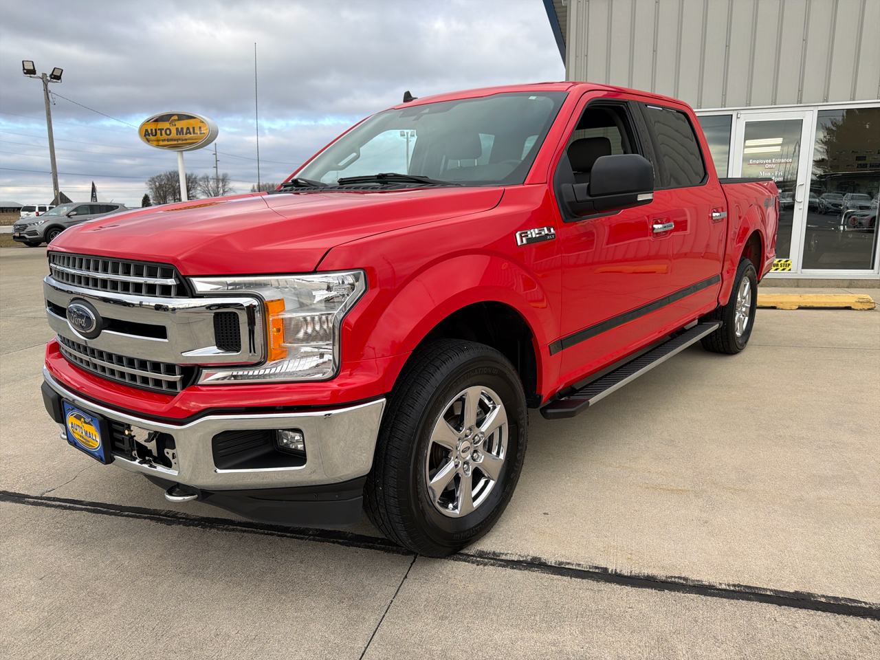 Ford F-150 SuperCrew 150" XLT 4WD 2019