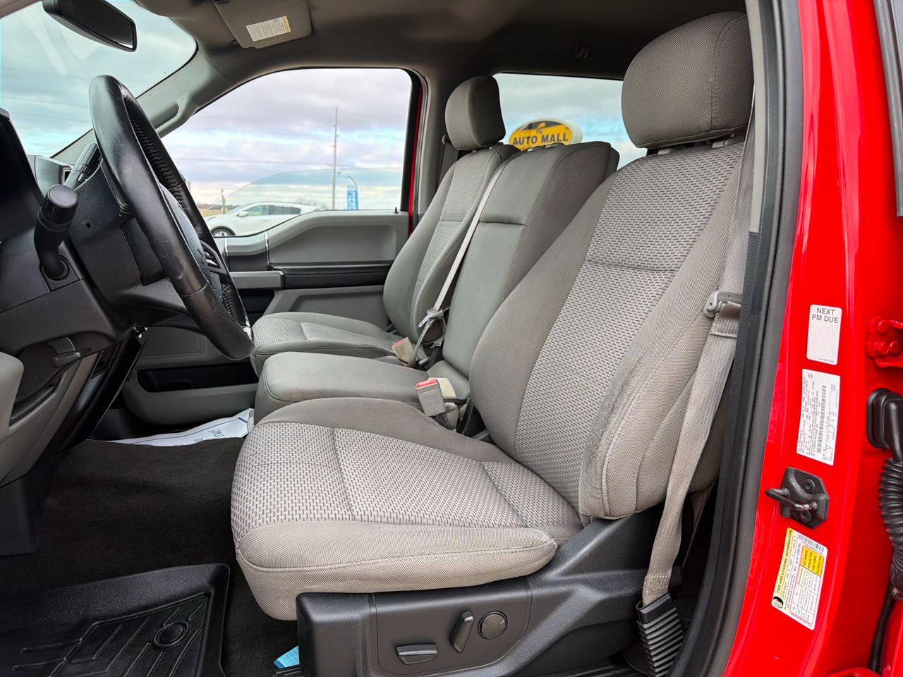 Ford F-150 SuperCrew 150" XLT 4WD 2019