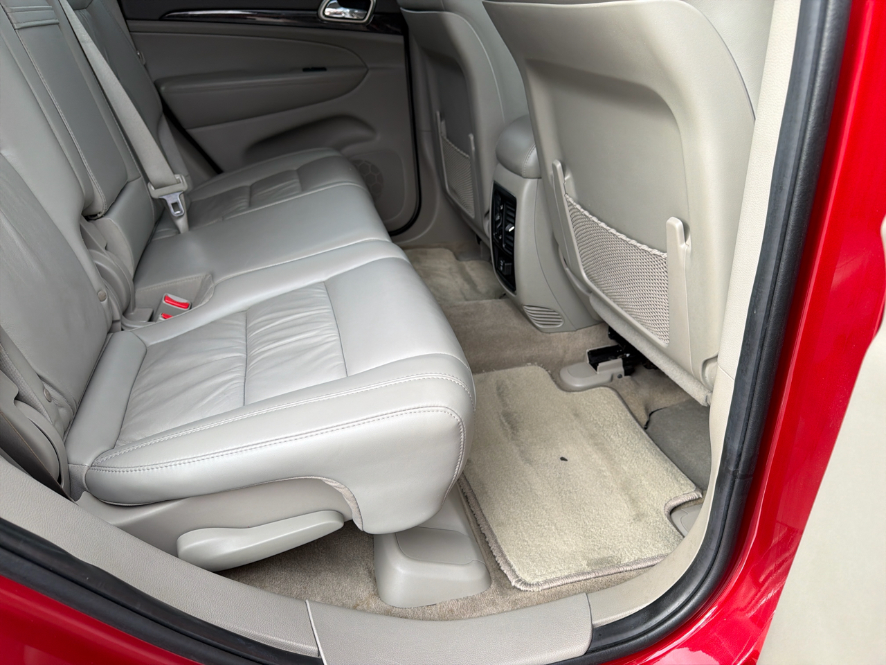 Jeep Grand Cherokee 4WD 4dr Laredo 2011