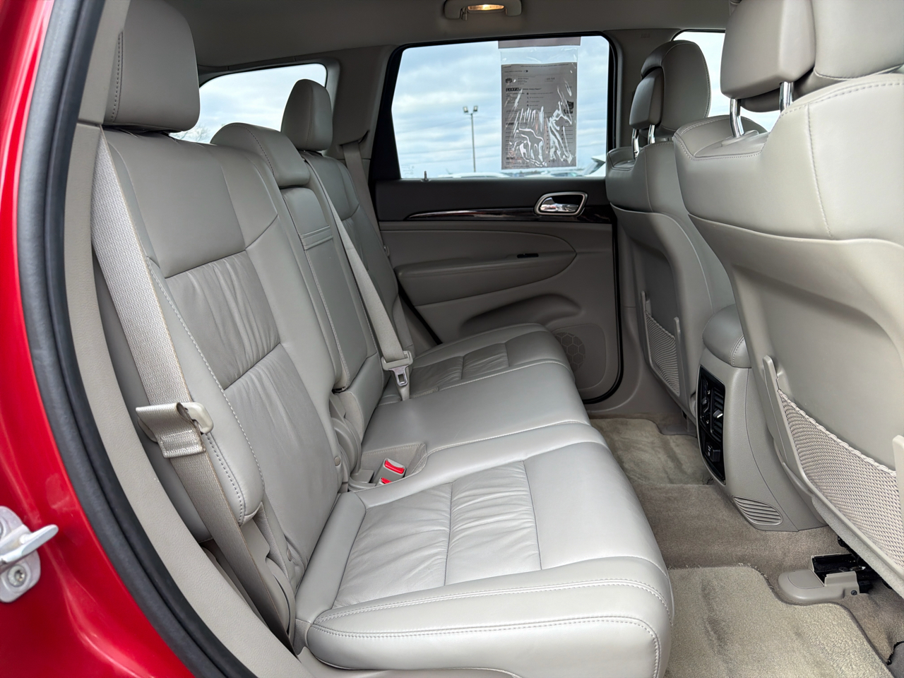 Jeep Grand Cherokee 4WD 4dr Laredo 2011