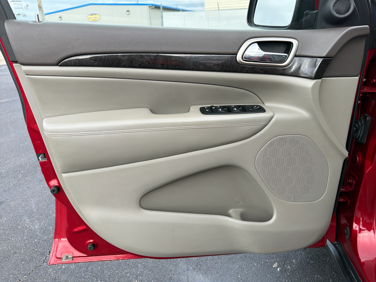 Jeep Grand Cherokee 4WD 4dr Laredo 2011