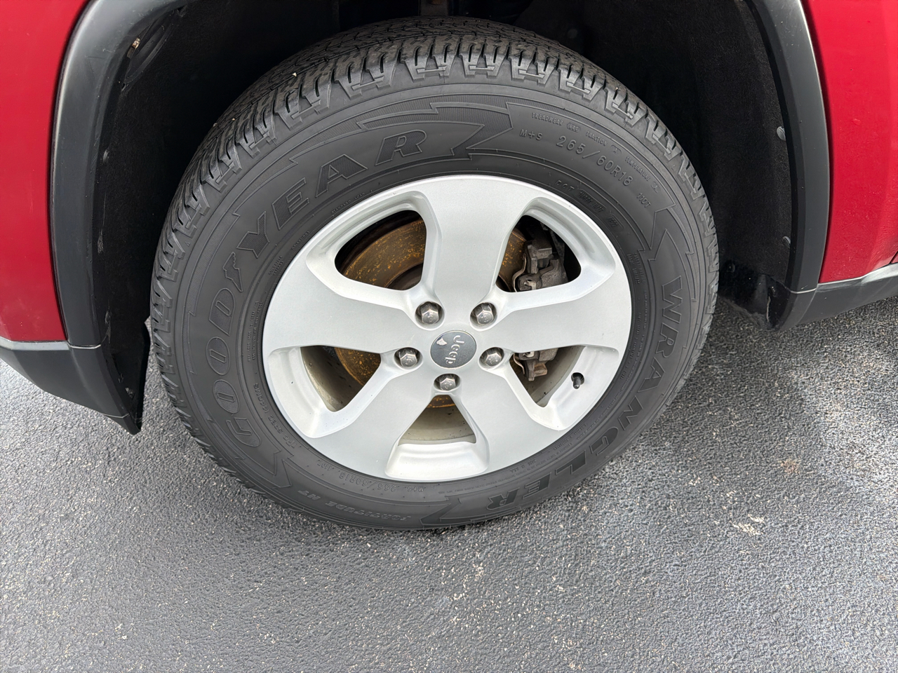 Jeep Grand Cherokee 4WD 4dr Laredo 2011