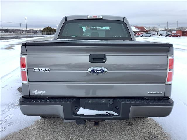 Ford F-150 4WD SuperCrew 145" STX 2014