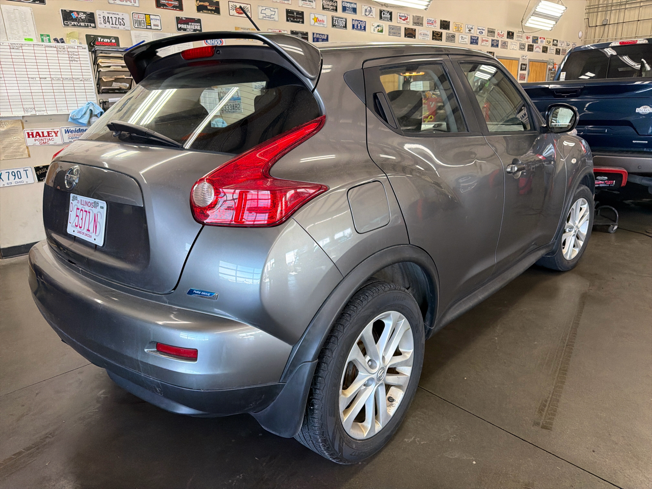 Nissan Juke 5dr Wgn CVT S FWD 2014