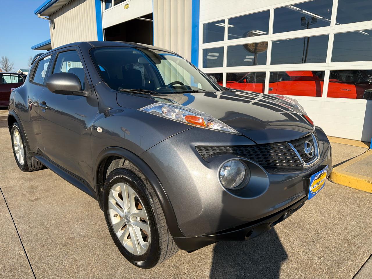 Nissan Juke 5dr Wgn CVT S FWD 2014