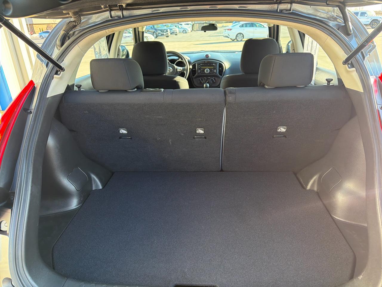 Nissan Juke 5dr Wgn CVT S FWD 2014