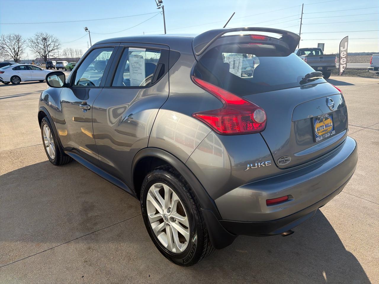 Nissan Juke 5dr Wgn CVT S FWD 2014