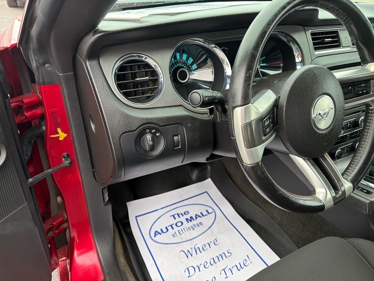 Ford Mustang 2dr Conv V6 2013