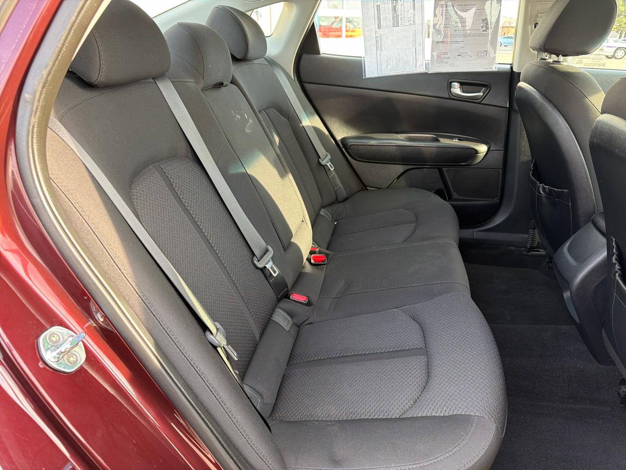 Kia Optima 4dr Sdn LX 2016