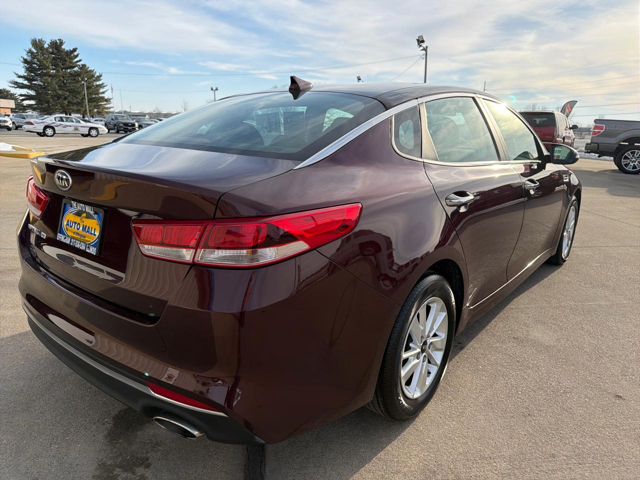 Kia Optima 4dr Sdn LX 2016