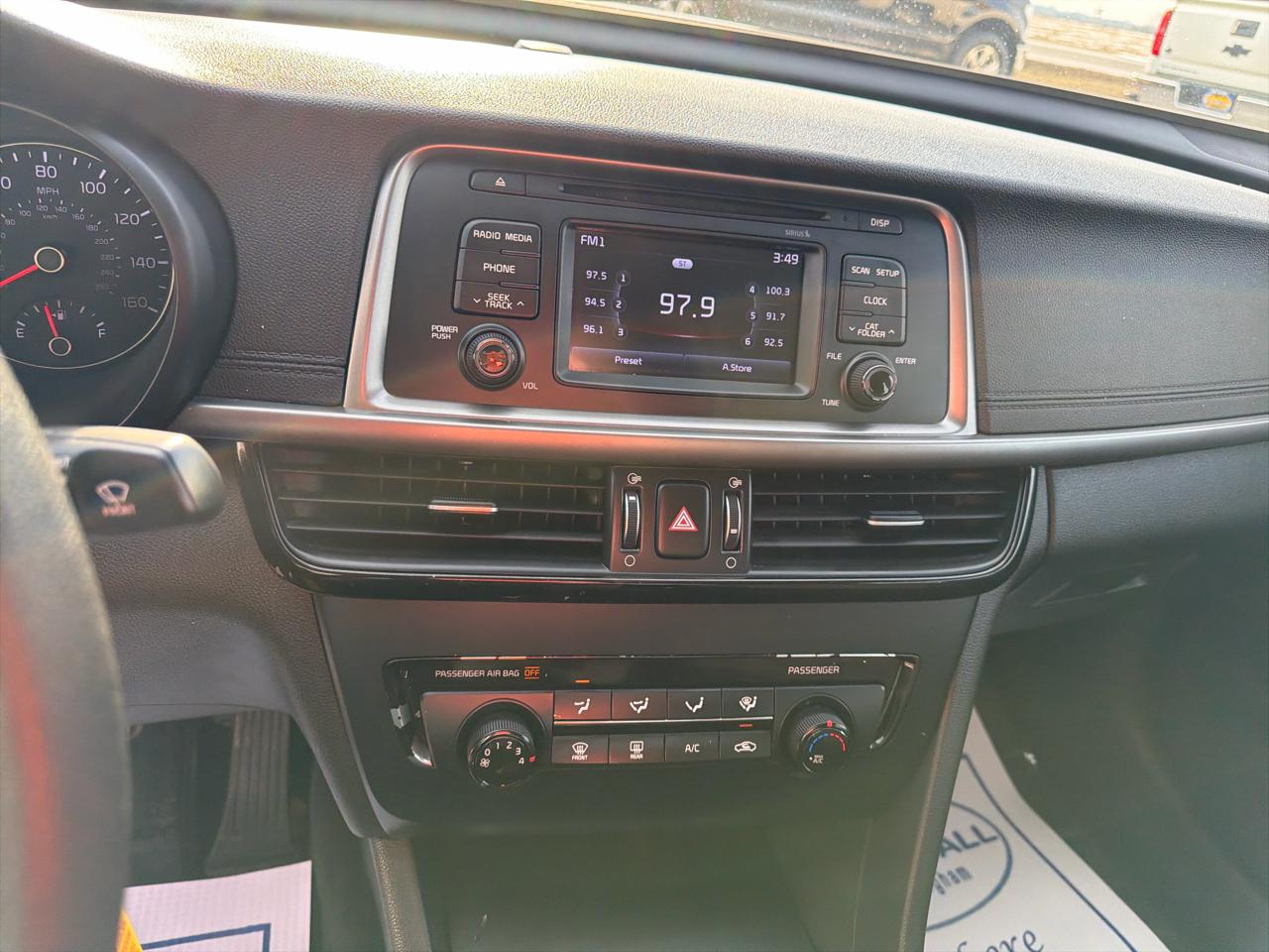 Kia Optima 4dr Sdn LX 2016