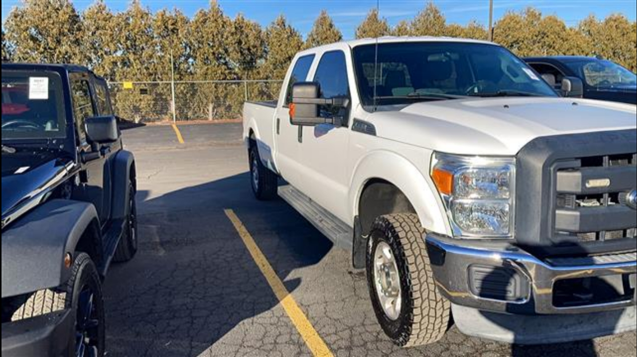 Ford Super Duty F-350 SRW 4WD Crew Cab 172" XL 2013