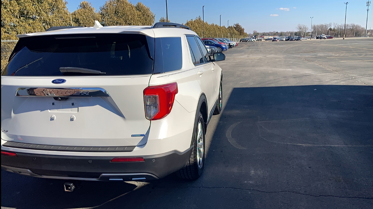 Ford Explorer XLT 4WD 2020