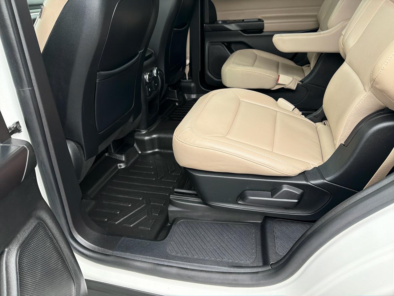 Ford Explorer XLT 4WD 2020