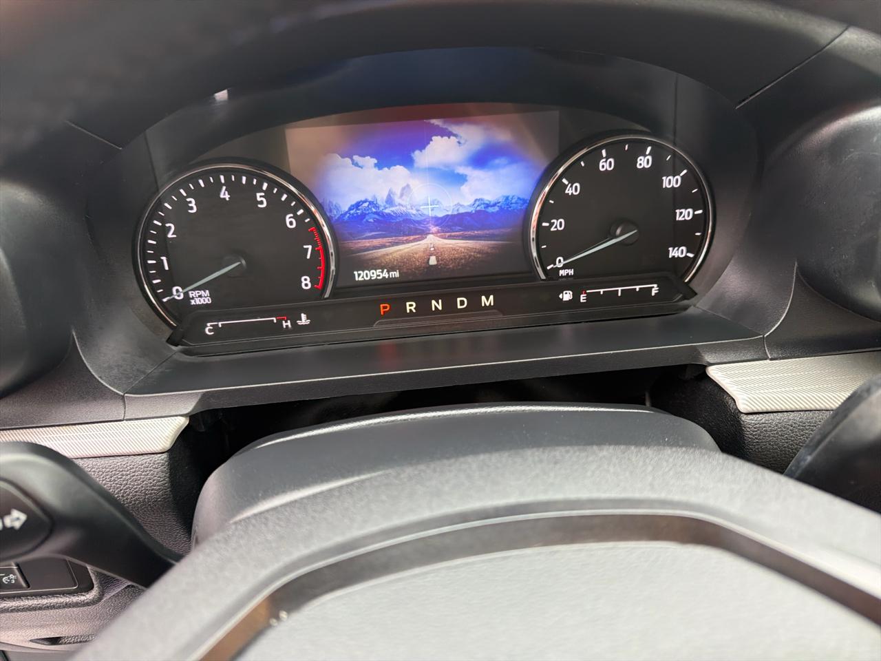 Ford Explorer XLT 4WD 2020