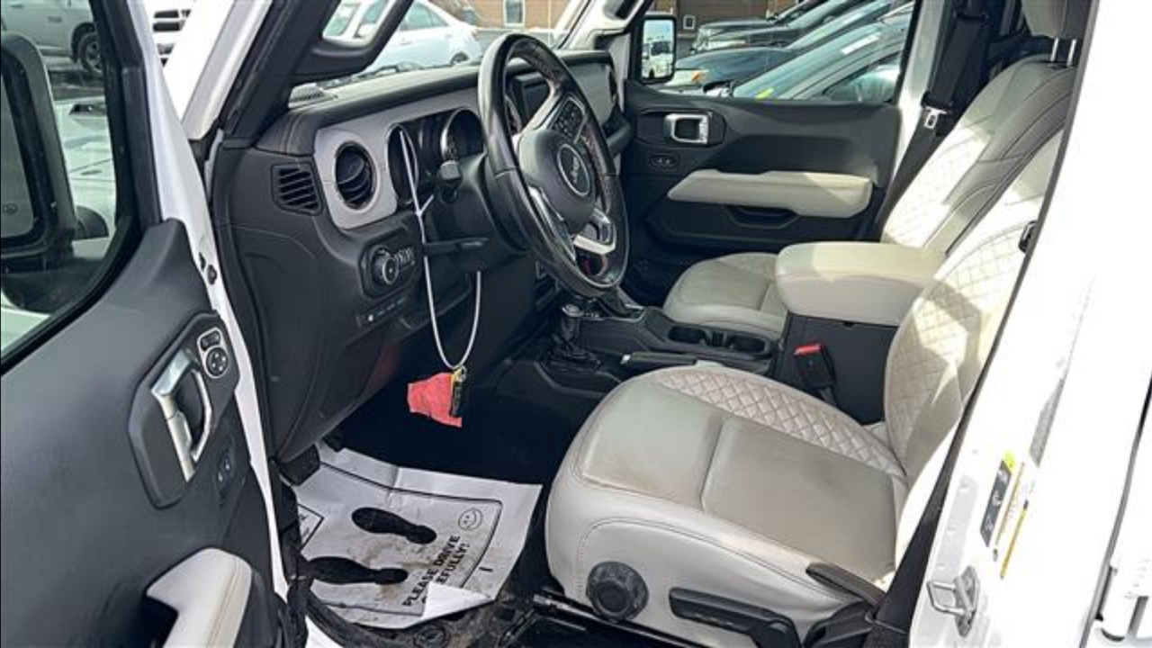 Jeep Wrangler 4xe Unlimited Sahara High Altitude 4x4 2021