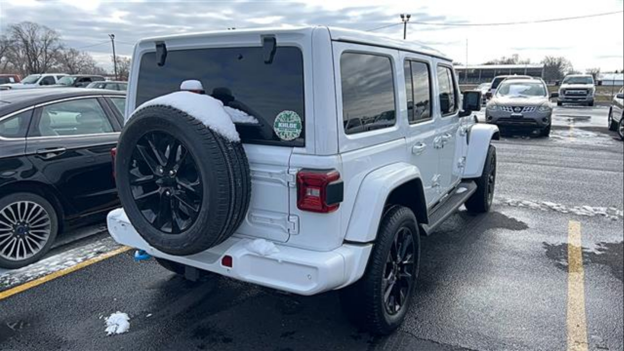 Jeep Wrangler 4xe Unlimited Sahara High Altitude 4x4 2021