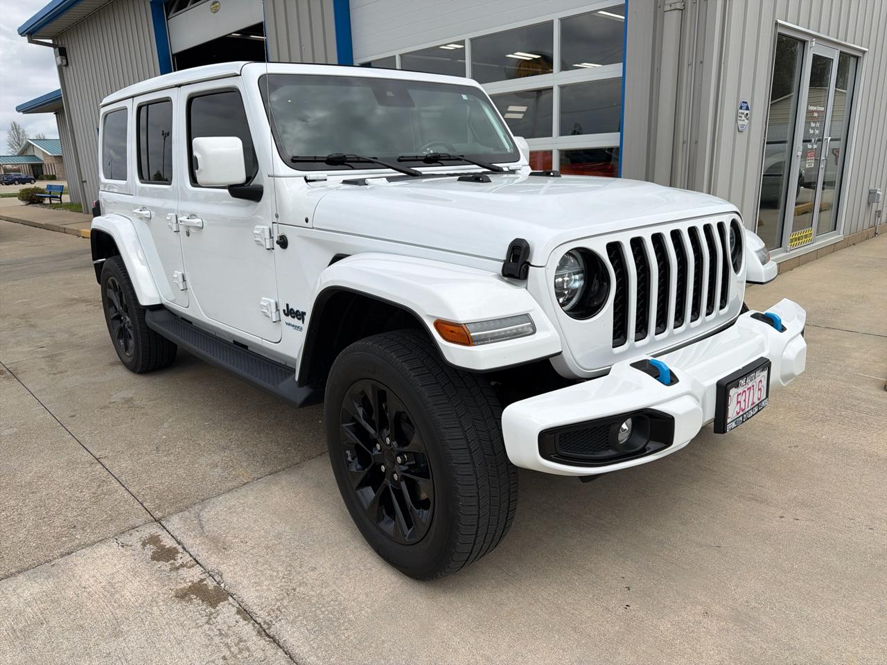 Jeep Wrangler 4xe Unlimited Sahara High Altitude 4x4 2021