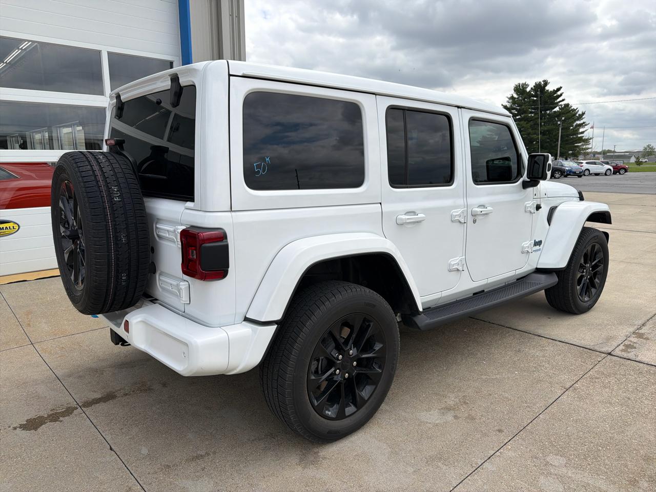 Jeep Wrangler 4xe Unlimited Sahara High Altitude 4x4 2021