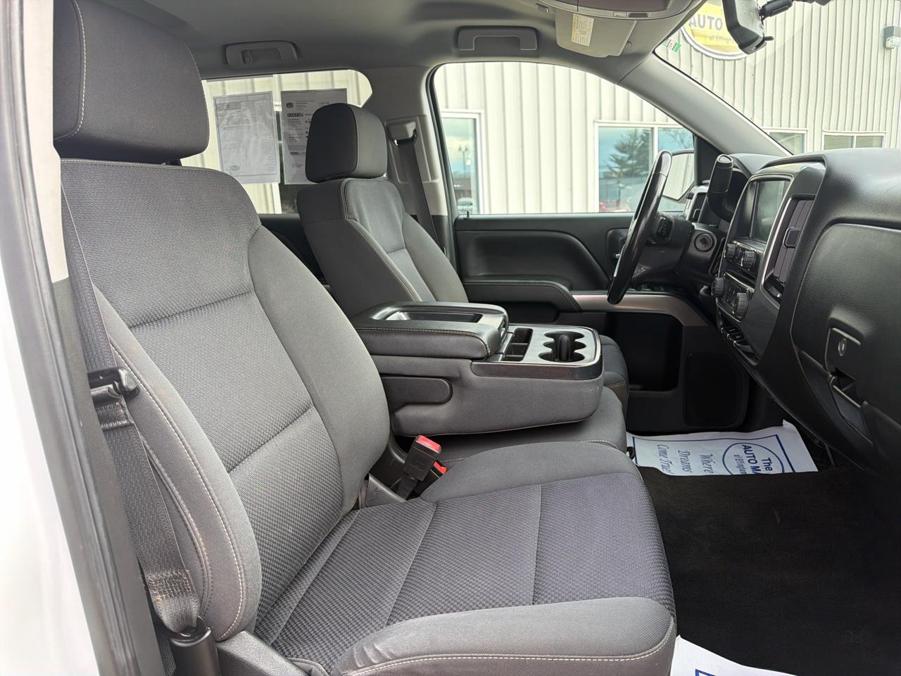 Chevrolet Silverado 1500 4WD Crew Cab 143.5" LT w/1LT 2018