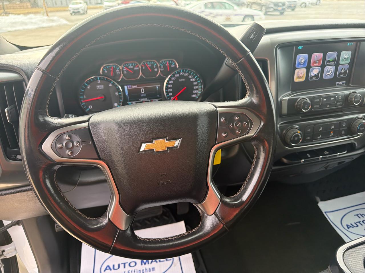 Chevrolet Silverado 1500 4WD Crew Cab 143.5" LT w/1LT 2018