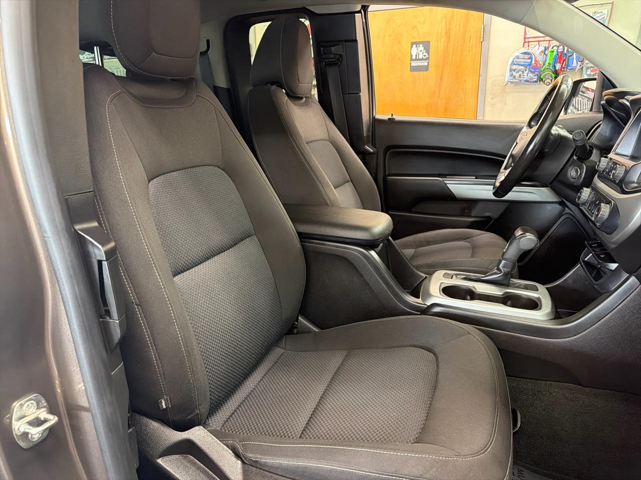 Chevrolet Colorado 2WD Ext Cab 128.3" LT 2015