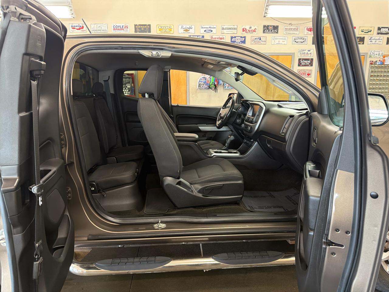 Chevrolet Colorado 2WD Ext Cab 128.3" LT 2015