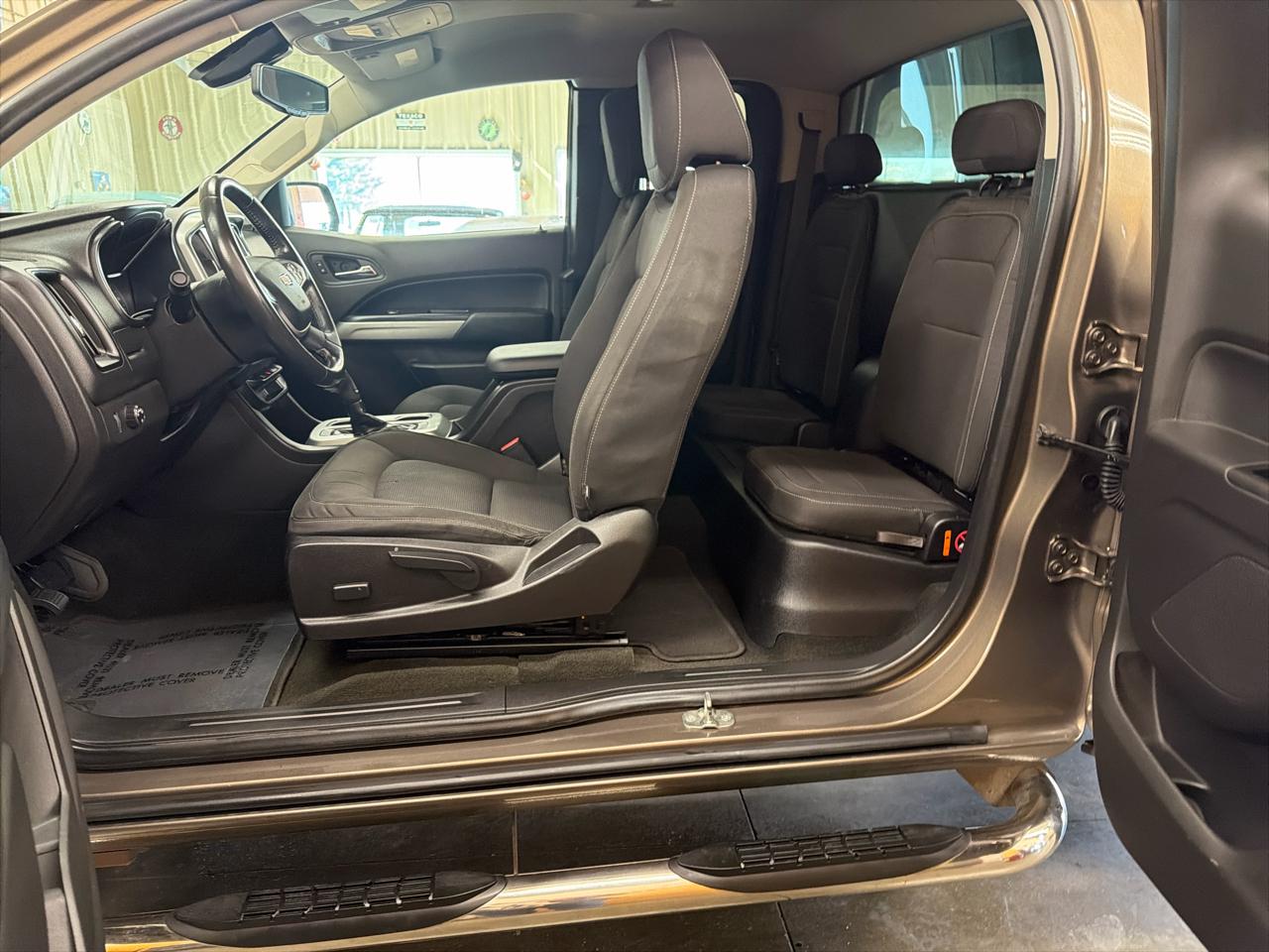 Chevrolet Colorado 2WD Ext Cab 128.3" LT 2015