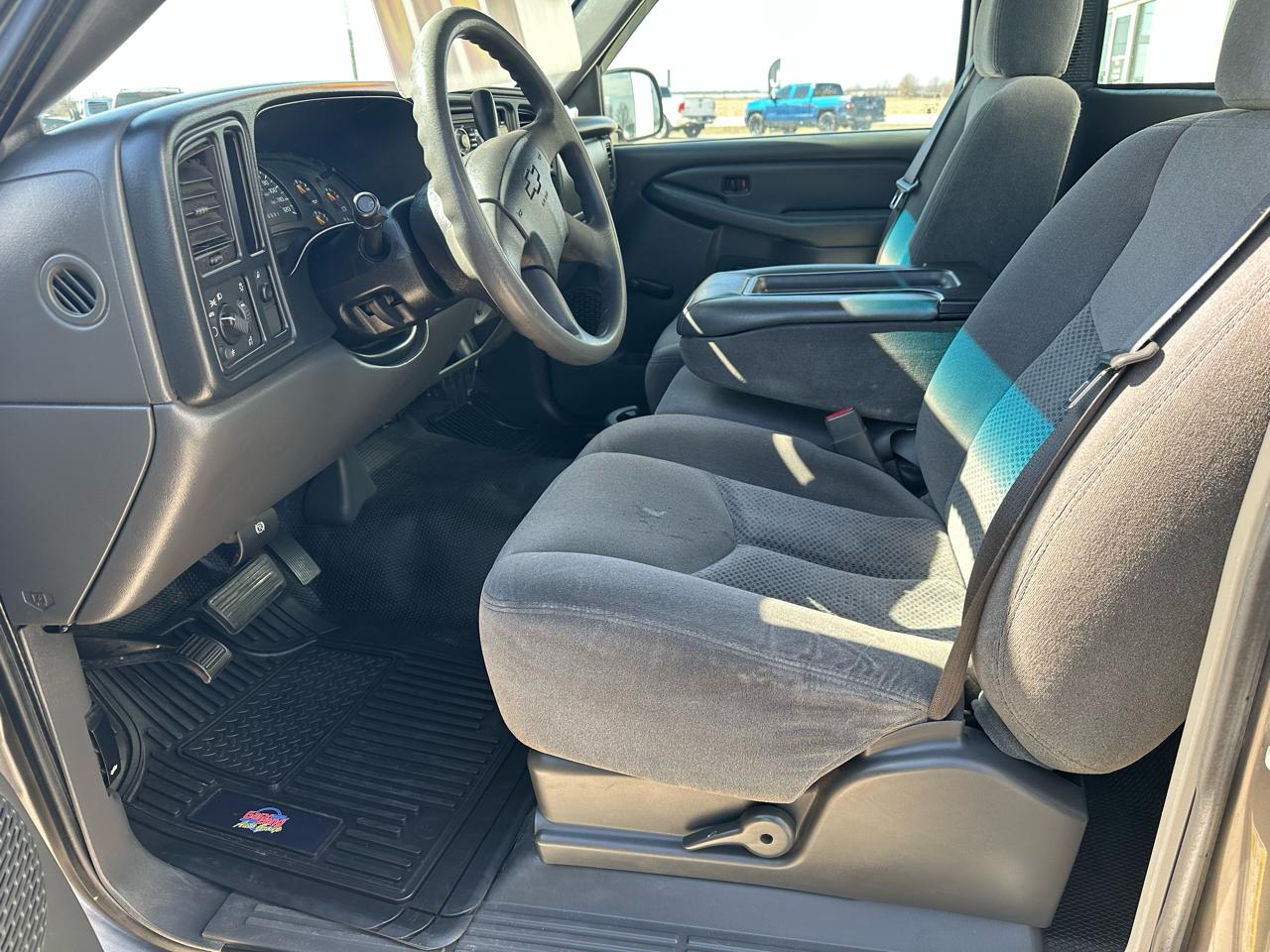 Chevrolet Silverado 1500 Classic 2WD Reg Cab 119.0" Work Truck 2007