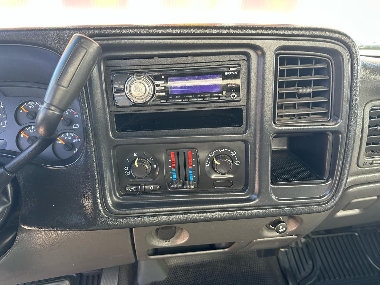 Chevrolet Silverado 1500 Classic 2WD Reg Cab 119.0" Work Truck 2007