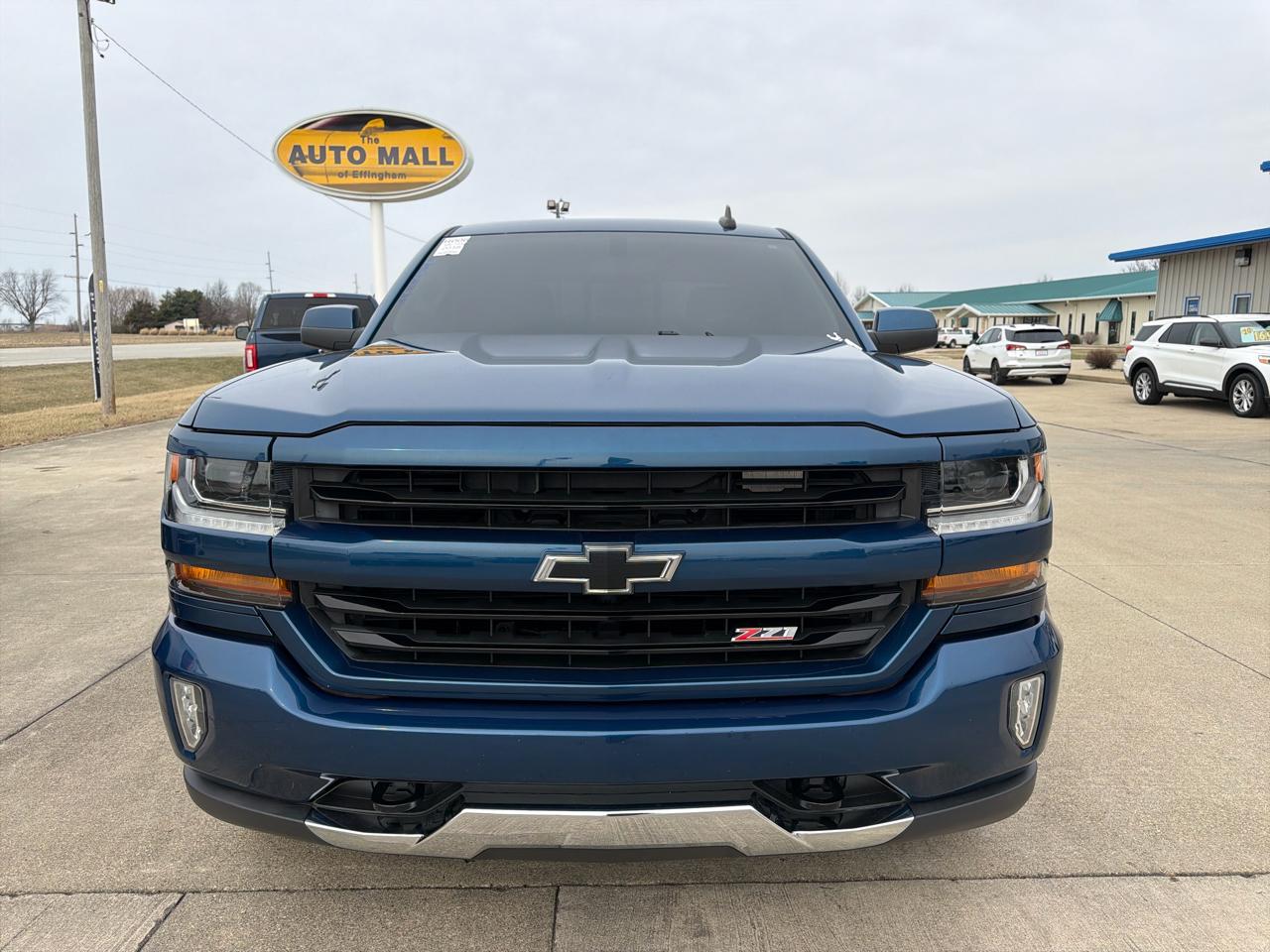 Chevrolet Silverado 1500 4WD Crew Cab 143.5" LT w/2LT 2018