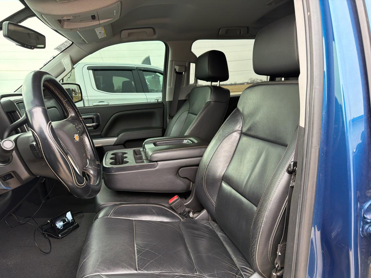 Chevrolet Silverado 1500 4WD Crew Cab 143.5" LT w/2LT 2018