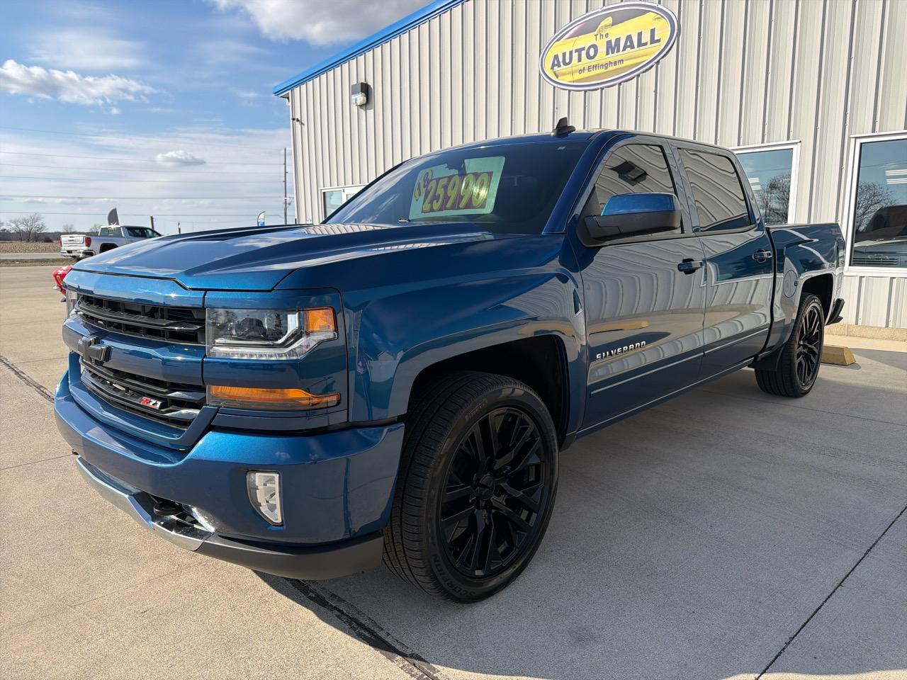 Chevrolet Silverado 1500 4WD Crew Cab 143.5" LT w/2LT 2018