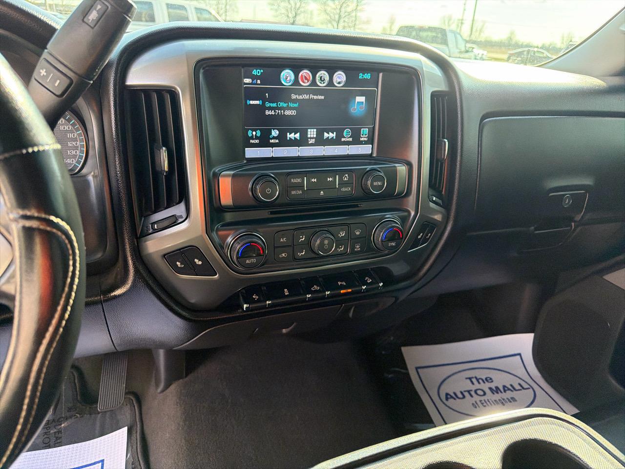 Chevrolet Silverado 1500 4WD Crew Cab 143.5" LT w/2LT 2018