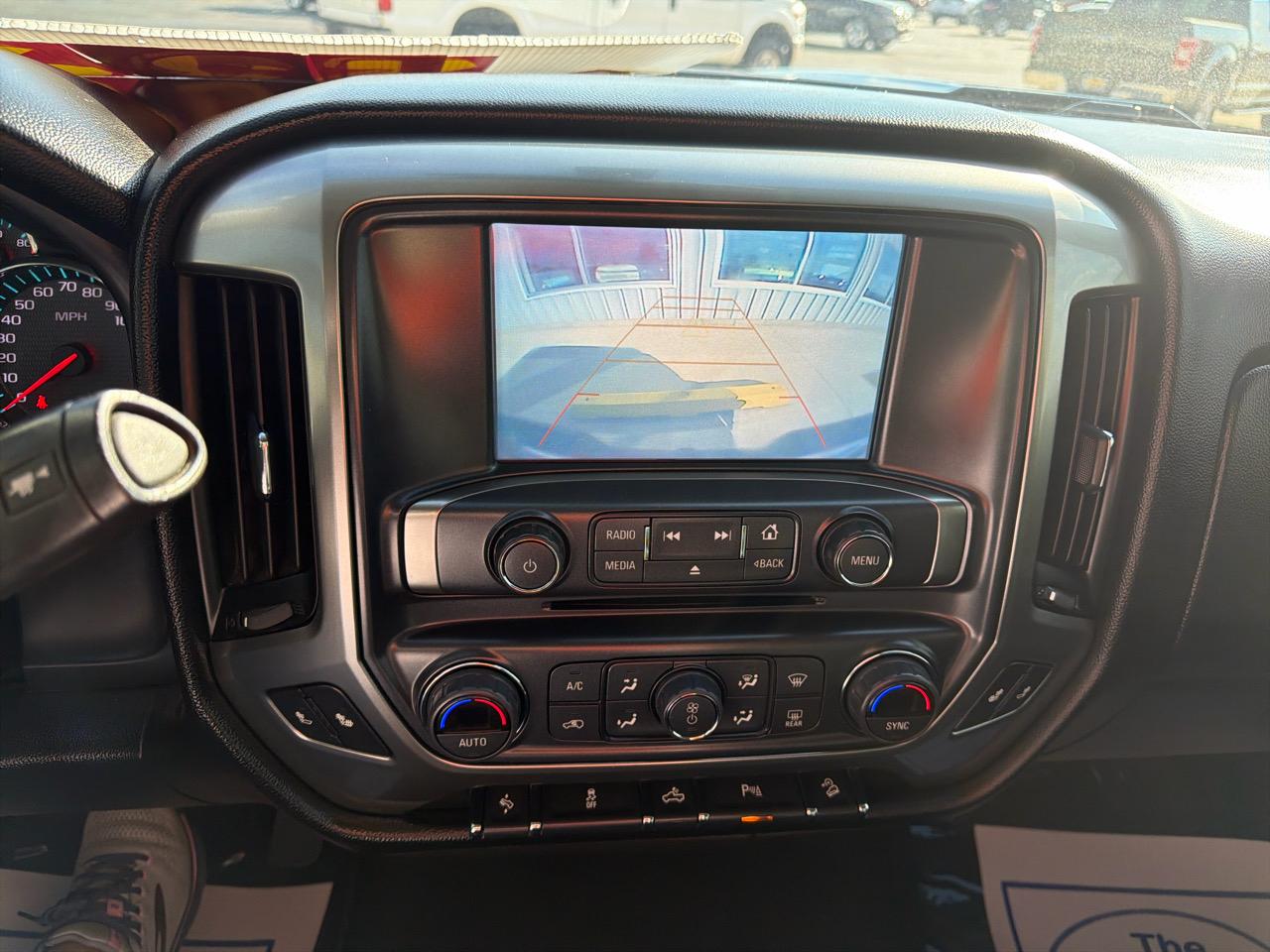 Chevrolet Silverado 1500 4WD Crew Cab 143.5" LT w/2LT 2018